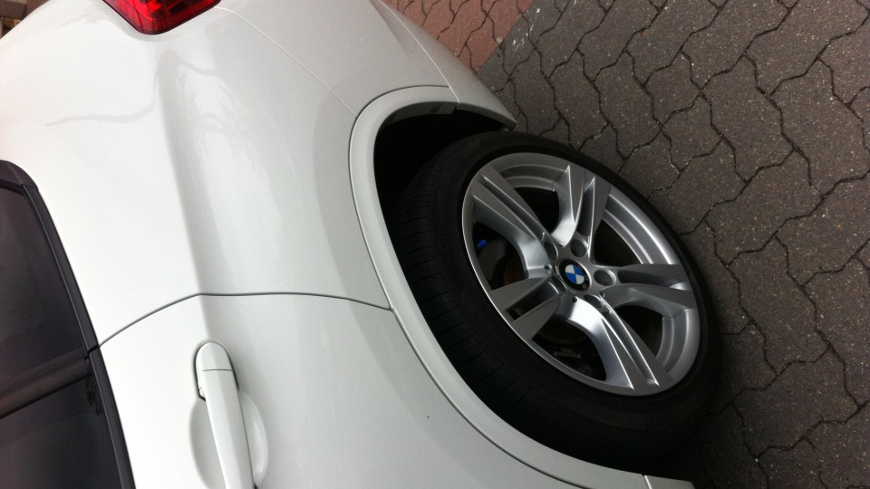 Weißer Blitz (BMW X1 - Baureihe E84)