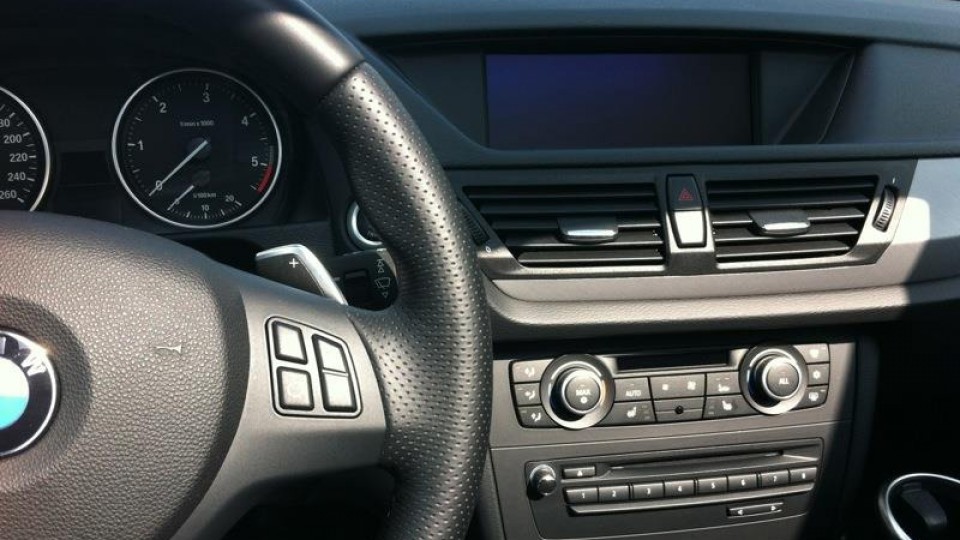 Weißer Blitz (BMW X1 - Baureihe E84)