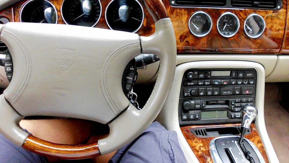 Jaguar XK8 (Fremdfahrzeuge)
