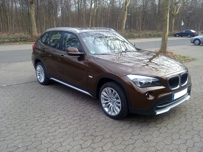 BMW X 1 (1)